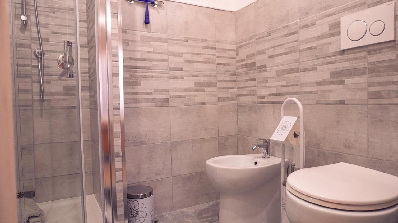 Pm 12 Via Achille Grandi Guest House ألغيرو المظهر الخارجي الصورة