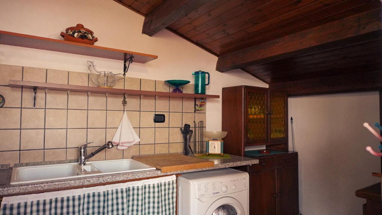 Pm 12 Via Achille Grandi Guest House ألغيرو المظهر الخارجي الصورة